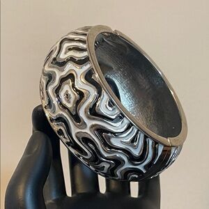 Retro Black & White Swirl Enamel Clamper Bracelet